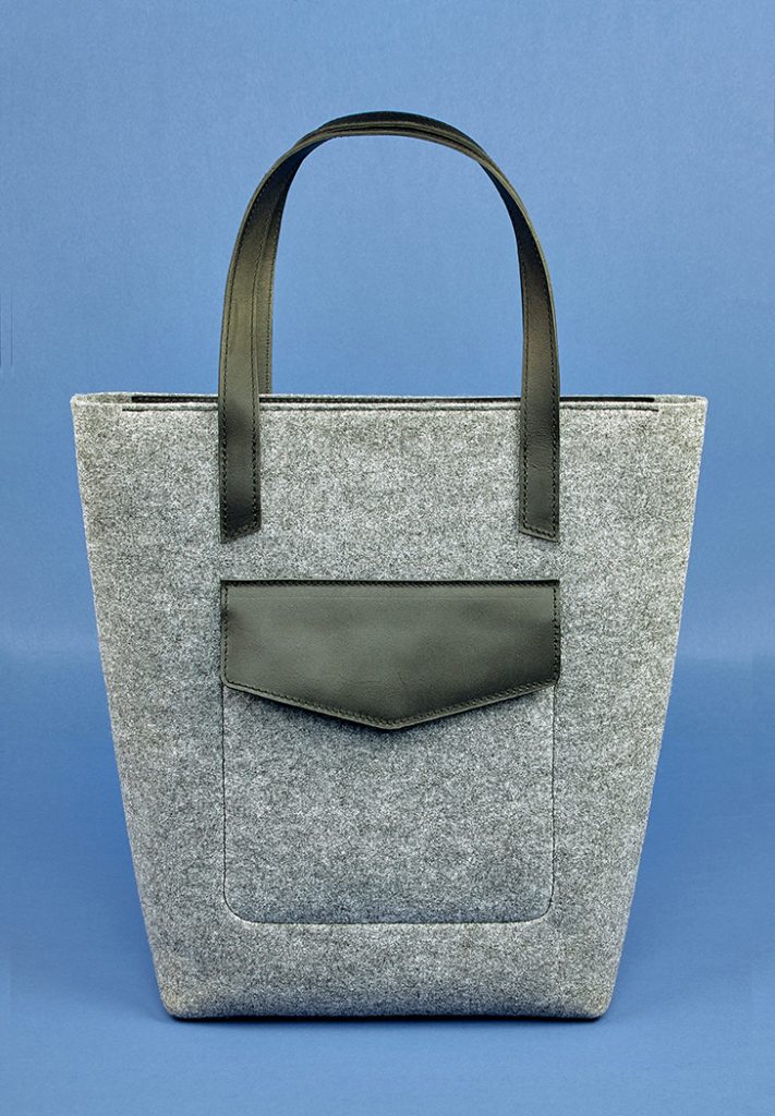 Фетровая сумка шоппер серого цвета