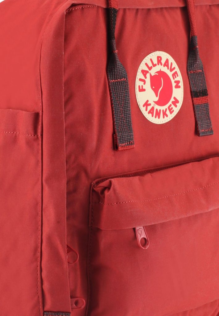 Рюкзак с лисой красного цвета