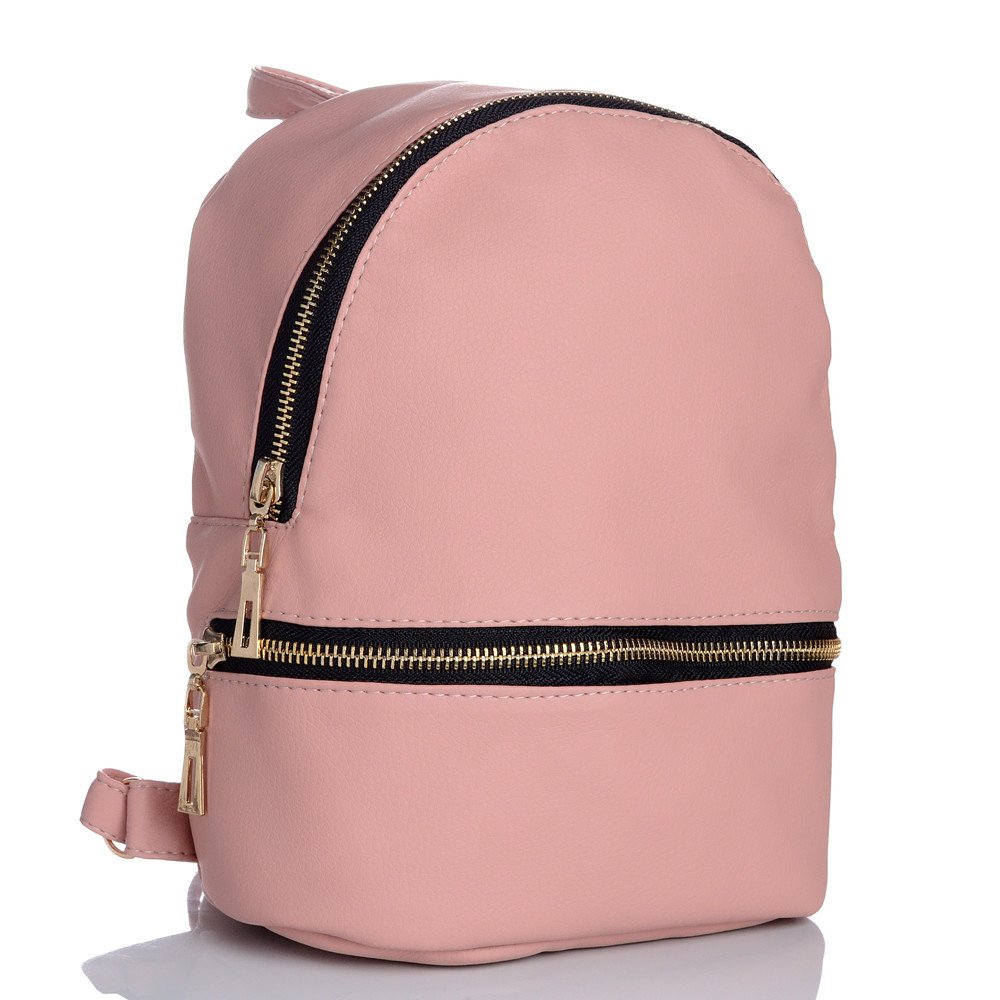 Розовый рюкзак для девушки