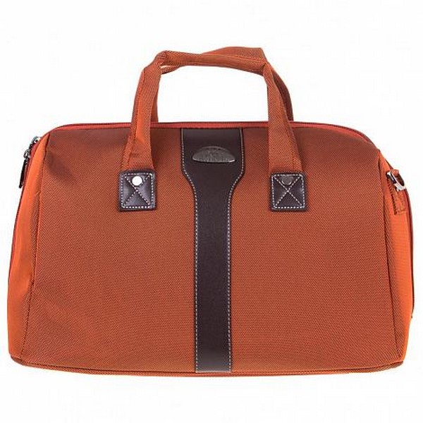 Оранжевая дорожная сумка из плотного текстиля