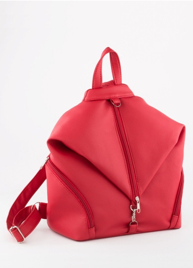 Яркая красная сумка-рюкзак