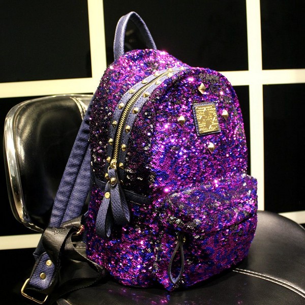Переливающийся фиолетовый рюкзак